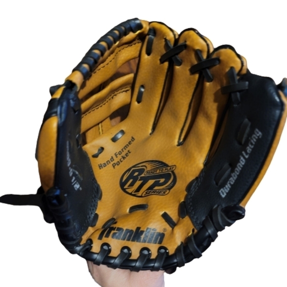 BASEBALL GLOVE hand formed pocket F22052 Franklin RTC - Picture 2 of 14